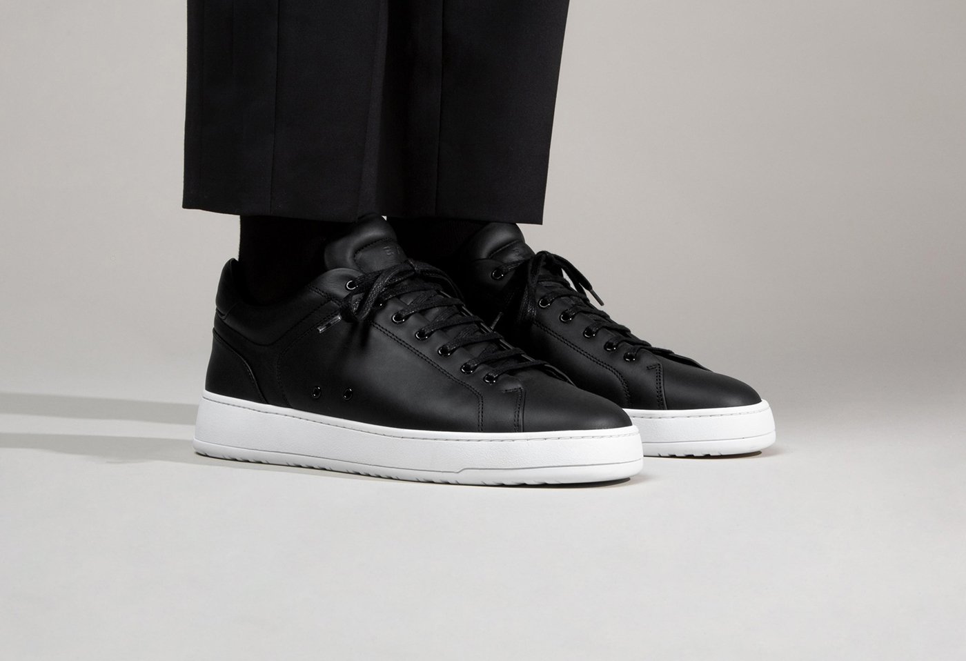 The Ultimate Electronics Shopping Guide: How to Find the Best Deals The Ultimate Electronics Shopping Guide: How to Find the Best Deals